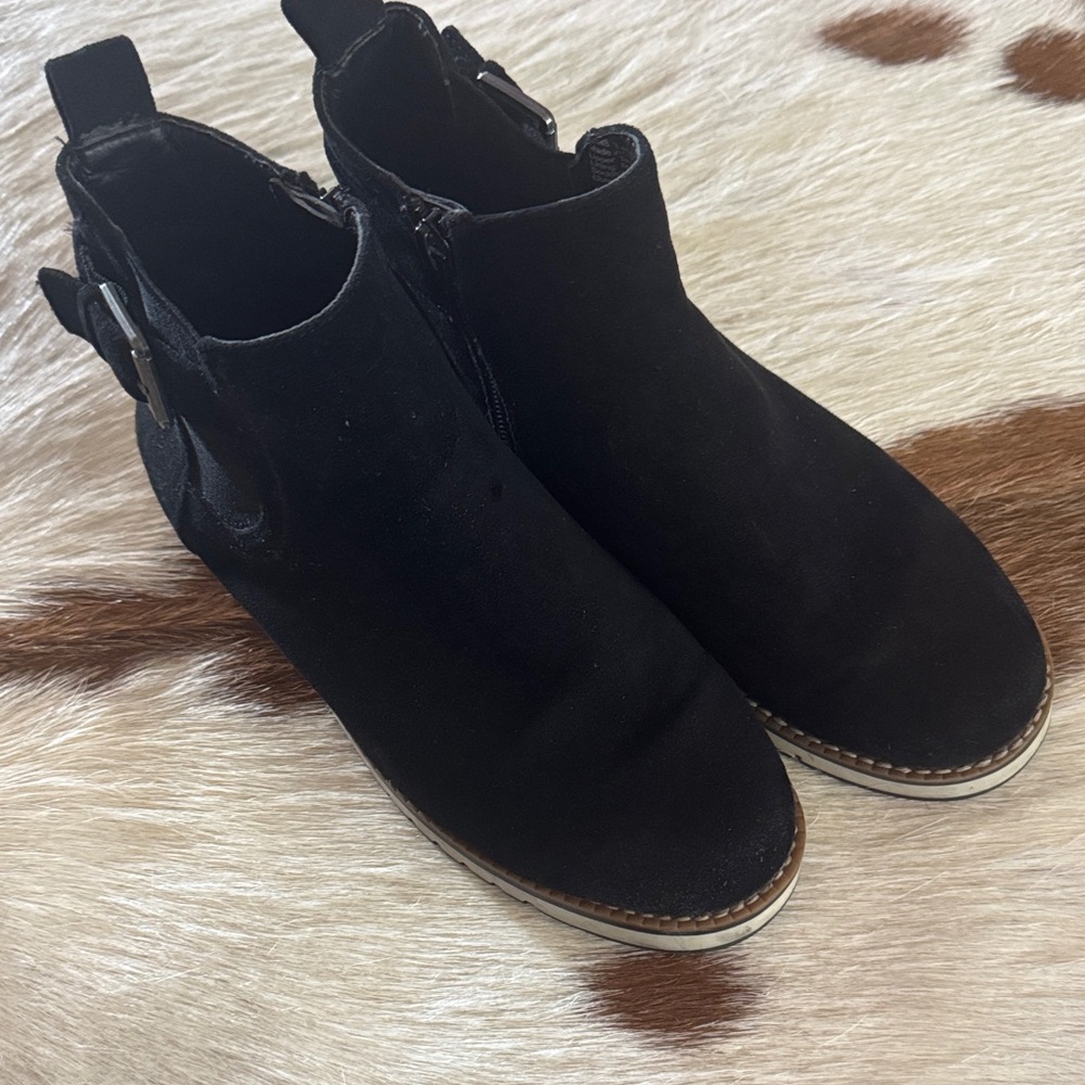 Sonoma Black Ankle Boots